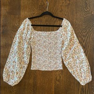 Puffy Sleeve Floral Top